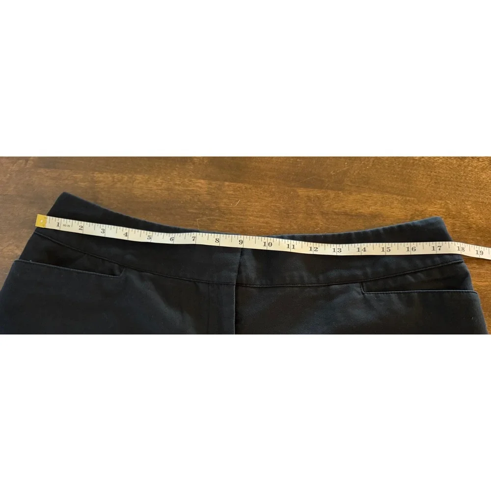 Lane Bryant Black Chino‎ Shorts Womens 14 Mid Rise Stretch Cotton Blend 8.5in